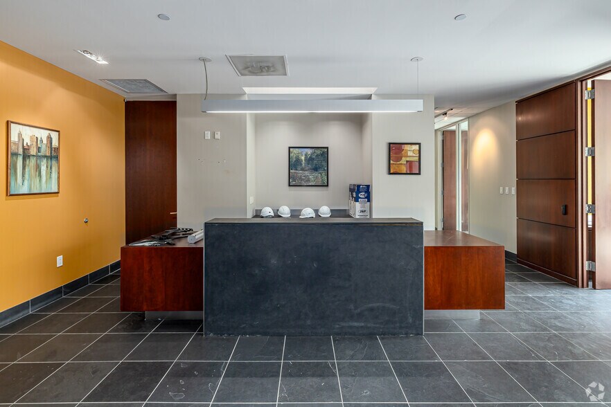 More Photos Of 440 Wheelers Farms Rd, Milford Office For Lease