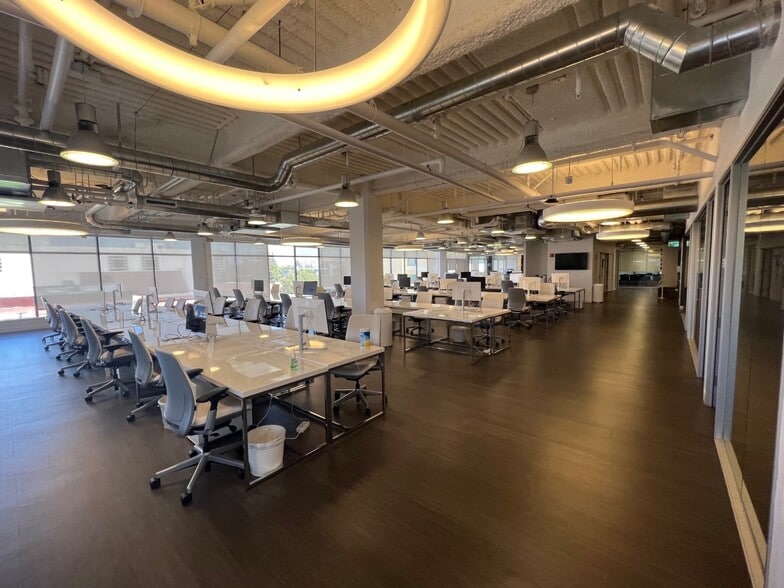 More Photos Of 285 Hamilton Ave, Palo Alto Office For Lease