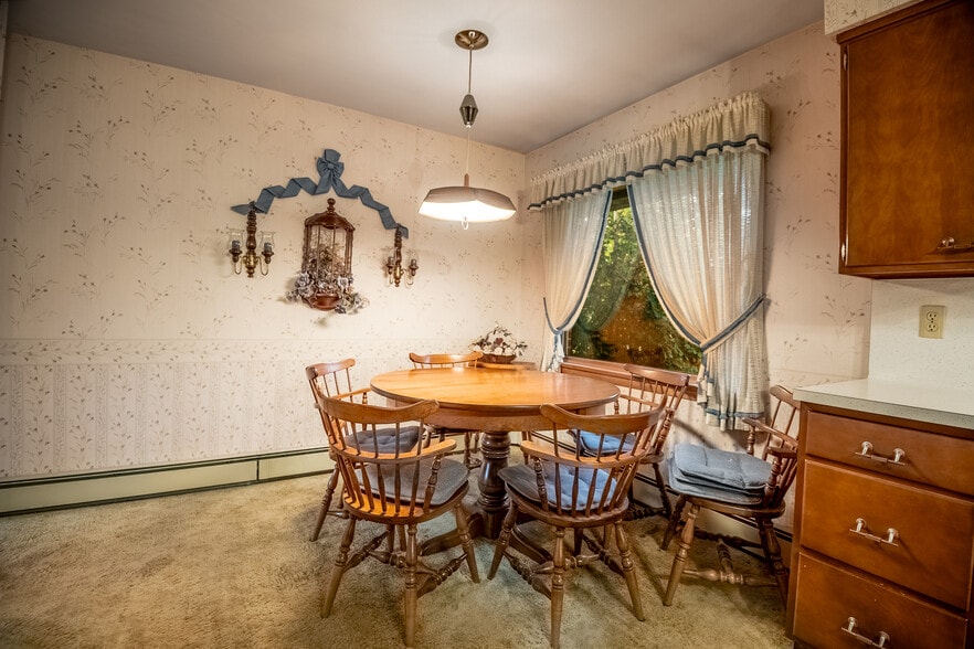 More Photos Of 519 N Hermitage Rd, Hermitage Office Residential For Sale