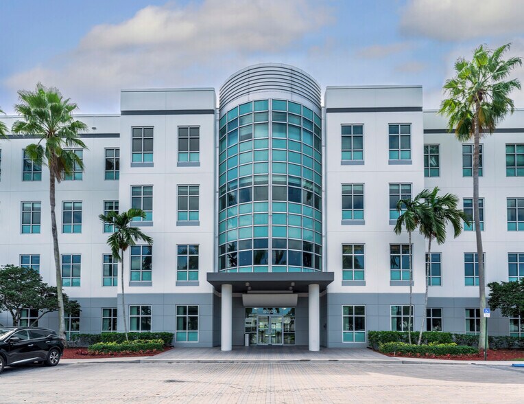 More Photos Of 8200 NW 33rd St, Doral Office For Lease