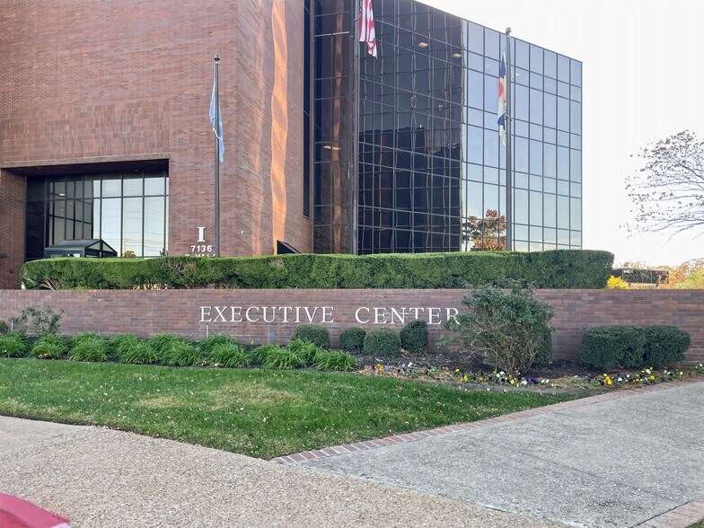 More Photos Of 7136 S Yale Ave, Tulsa Coworking Space