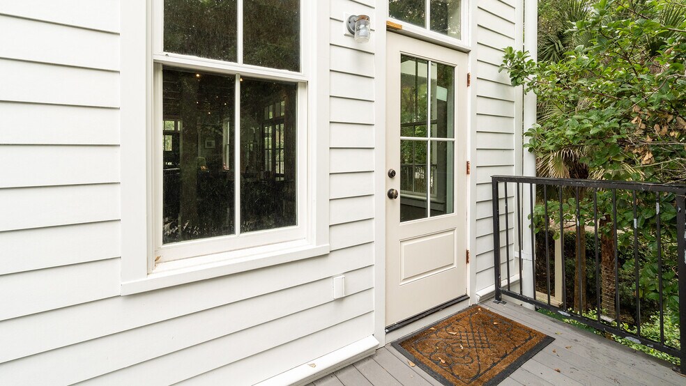 More Photos Of 19 Market, Beaufort Office For Lease