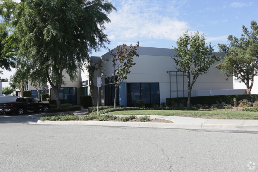 More Photos Of 1518 Arrow Hwy, La Verne Unknown For Lease