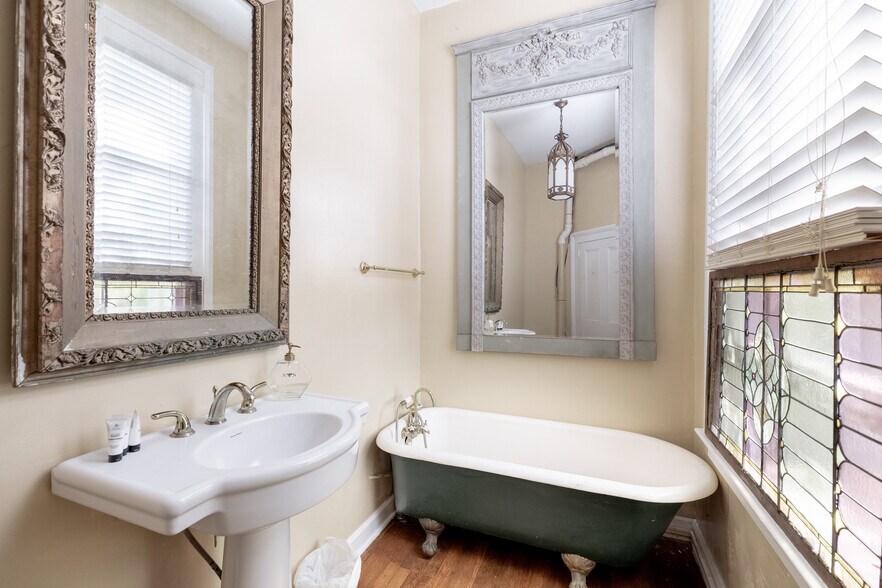 More Photos Of 2416 Lowesville Rd, Amherst Hospitality For Sale