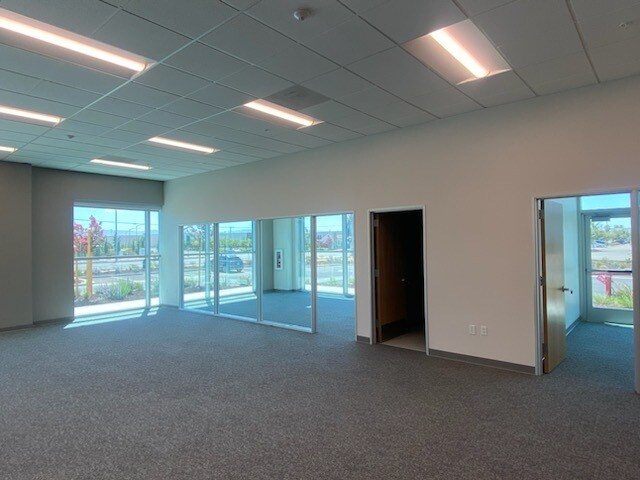 More Photos Of 1269 E Grant Line Rd, Tracy Distribution For Lease