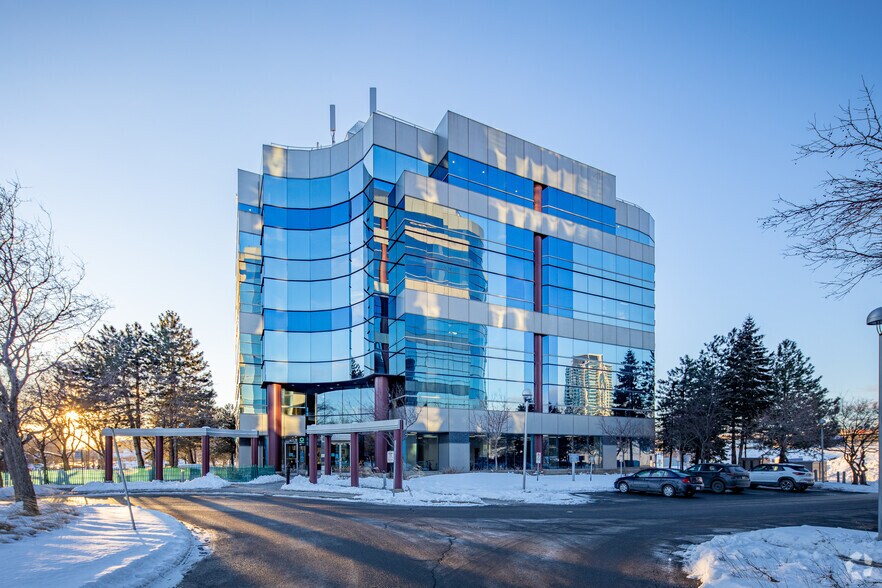 More Photos Of 14 Pl Du commerce, Verdun Office Residential For Lease