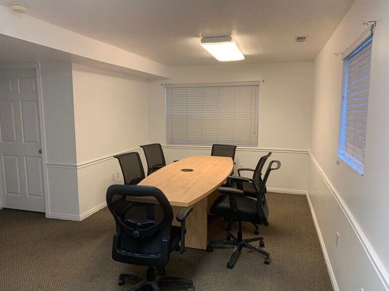 More Photos Of 8541 S Redwood Rd, West Jordan Office For Sale