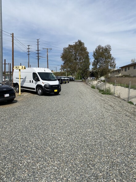 More Photos Of 1543 N Tustin Ave, Orange Land For Lease