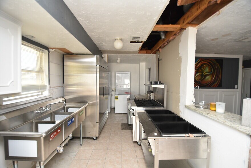 More Photos Of 736 Wilson Rd, Humble Medical For Lease
