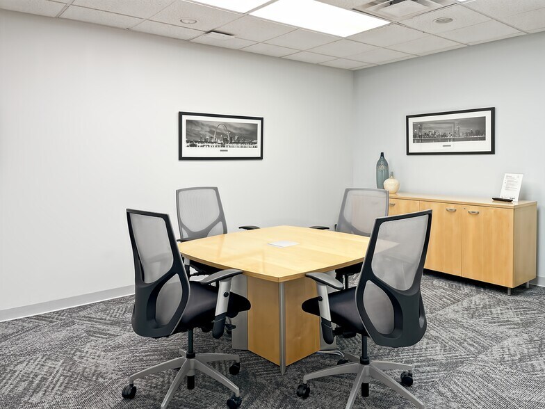 More Photos Of 150 Motor Pkwy, Hauppauge Coworking Space