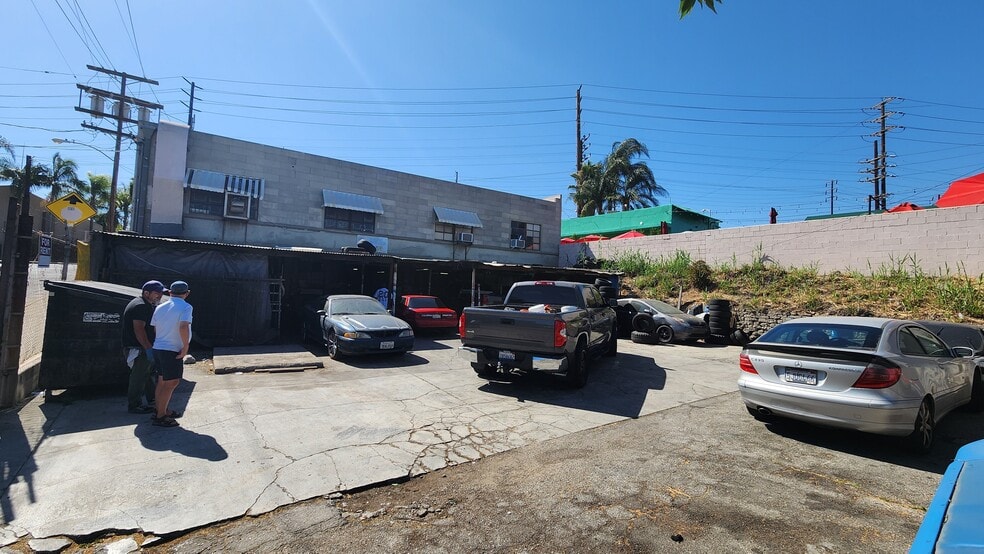 More Photos Of 4364-4404 Eagle Rock Blvd, Los Angeles Storefront Retail Office For Lease