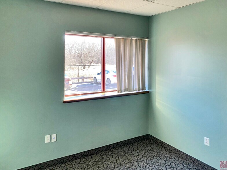 More Photos Of 1260 Silas Deane Hwy, Wethersfield Medical For Lease