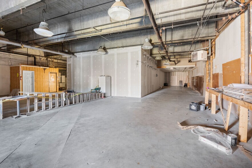 More Photos Of 280 High St, Clinton Department Store For Sale