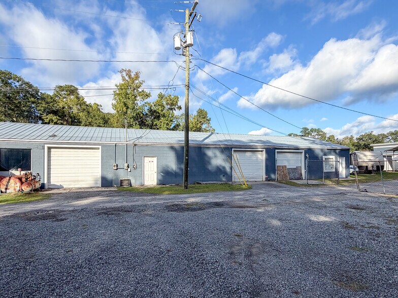 More Photos Of 1103 Bacons Bridge Rd, Summerville Flex For Sale