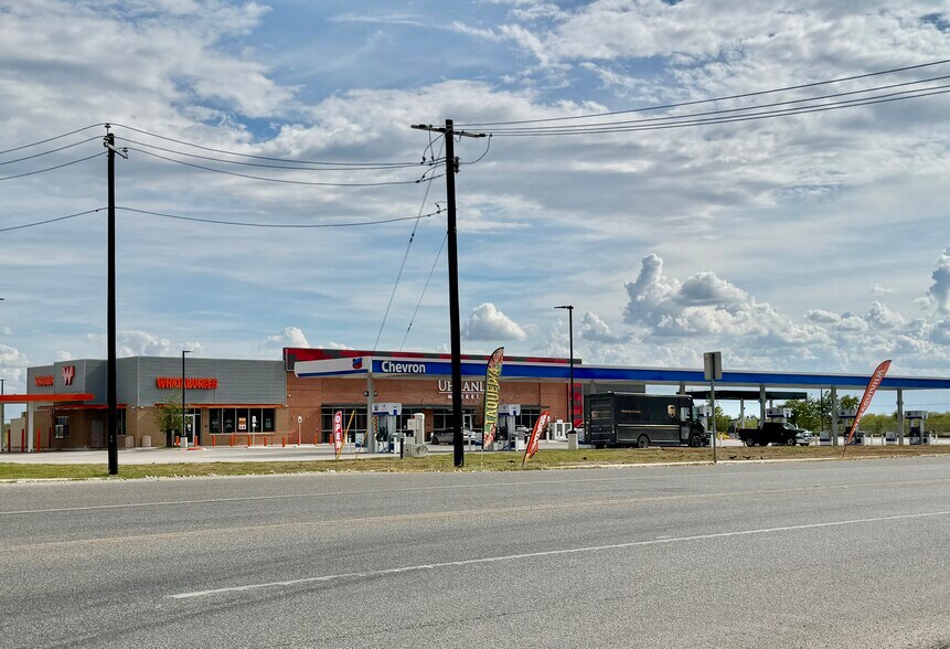 More Photos Of 9000 Camino Real, Uhland Warehouse For Sale