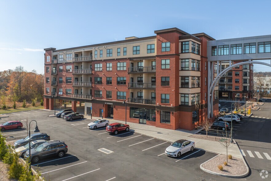 More Photos Of 441-447 Washington Ave, North Haven Apartments For Lease