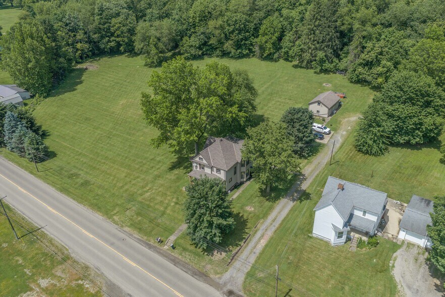More Photos Of 6297 Columbia Rd NW, Dover Specialty For Sale