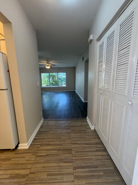 More Photos Of 1420 SE 4th Ave, Pompano Beach Apartments For Sale