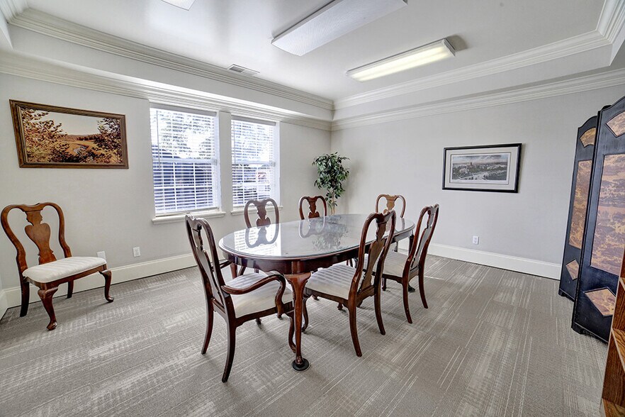 More Photos Of 113 Glenn Ave, Trussville Office Residential For Sale
