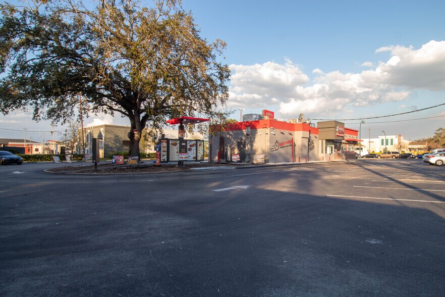 More Photos Of 5908 Orange Blossom Trl, Orlando Fast Food For Sale