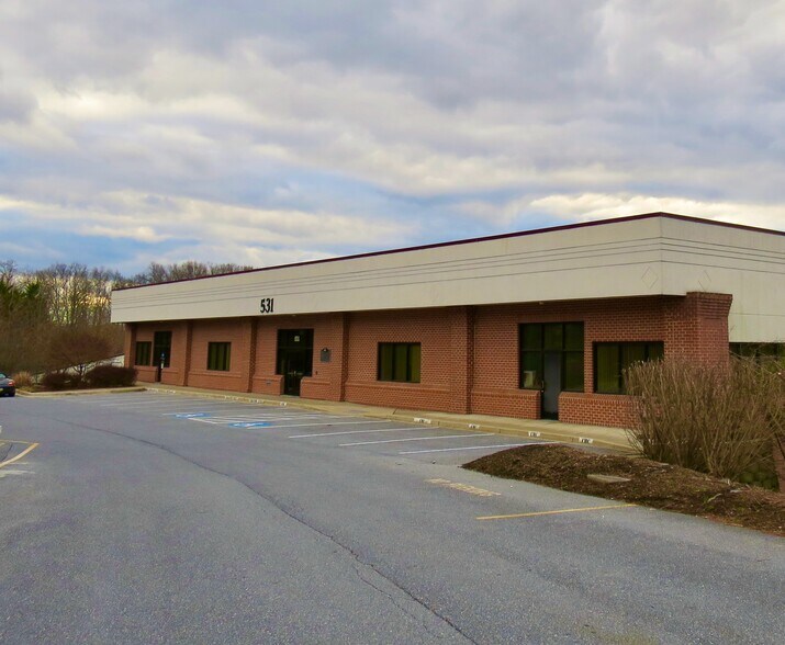 More Photos Of 531 Old Westminster Pike, Westminster Office Residential For Lease