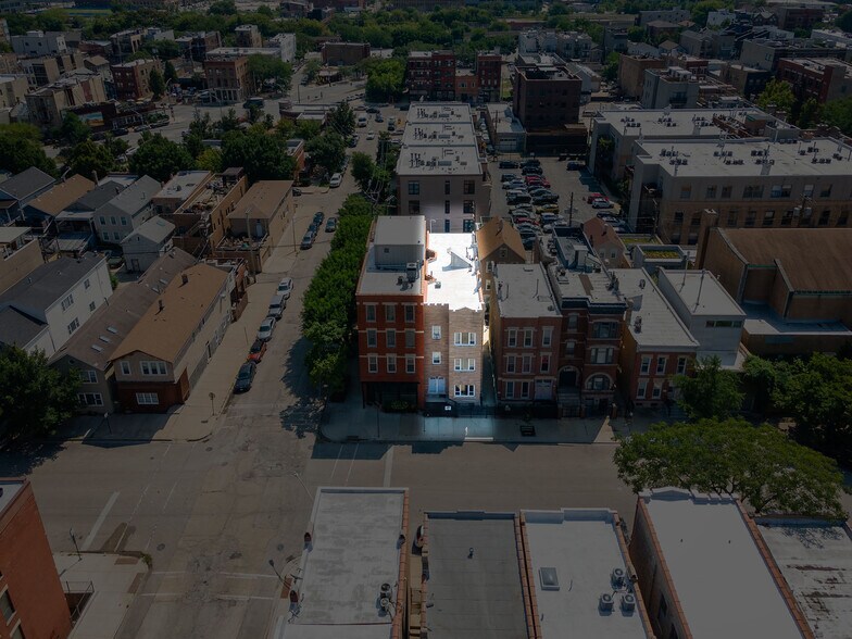 More Photos Of 1303 W Ohio St, Chicago Apartments For Sale