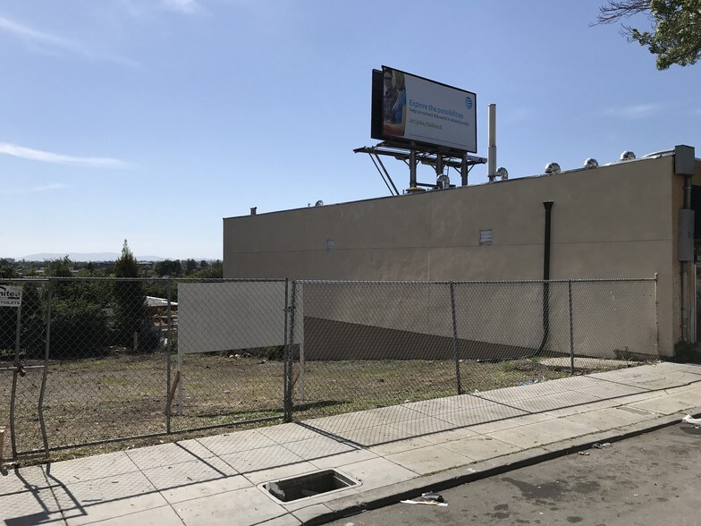 More Photos Of 9811 MacArthur Blvd, Oakland Land For Sale