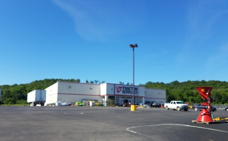 More Photos Of 407 Daisy Dr, Tahlequah Unknown For Lease