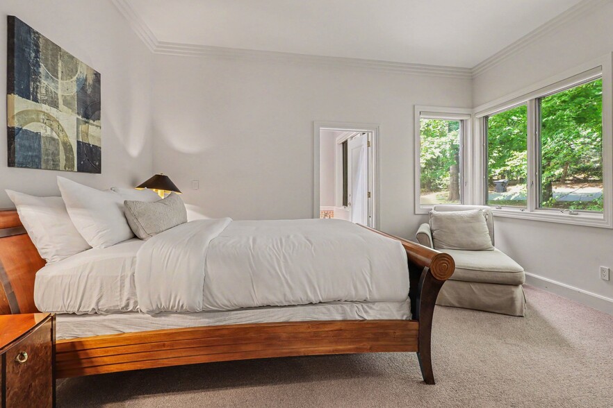 More Photos Of 390 Saddleback Knl, Nellysford Specialty For Sale