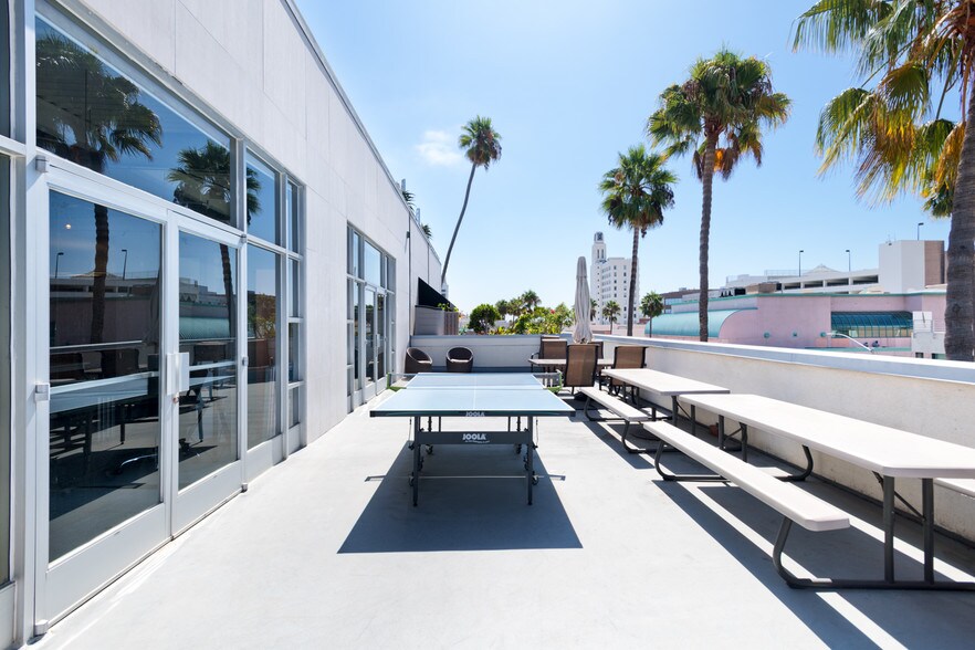 More Photos Of 301 Arizona Ave, Santa Monica Office For Lease