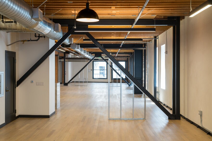 More Photos Of 510-514 S Broadway, Los Angeles Office For Lease