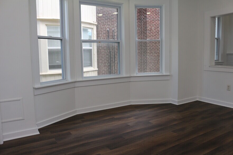 More Photos Of 725 Penn Ave, West Reading Storefront For Lease