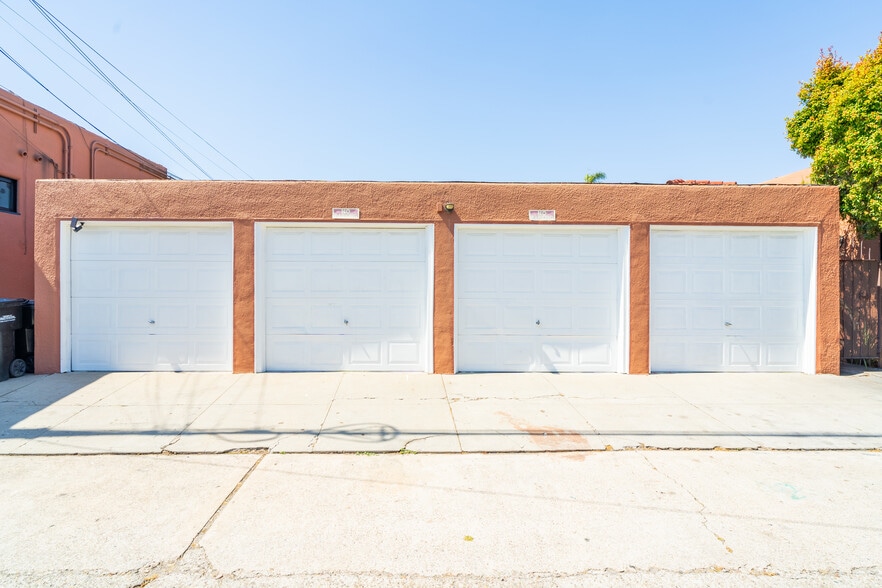 More Photos Of 2361-2367 30th St, San Diego Storefront Retail Residential For Sale