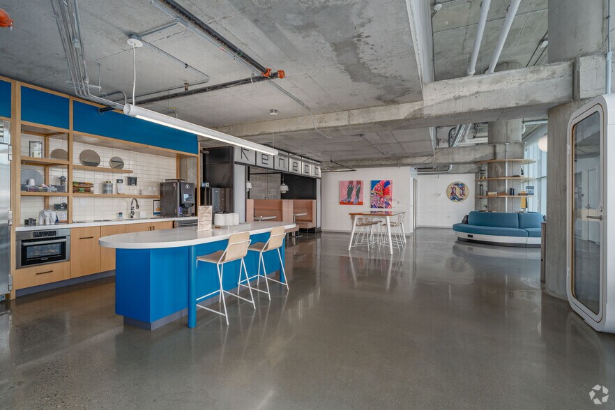 More Photos Of 800 19th Ave South, Nashville Coworking Space