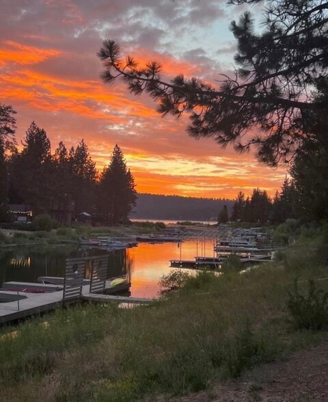 More Photos Of 214 Lagunita Ln, Big Bear Lake Hotel For Sale