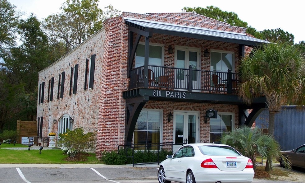 Primary Photo Of 610 Paris Ave, Port Royal Storefront Retail Office For Lease