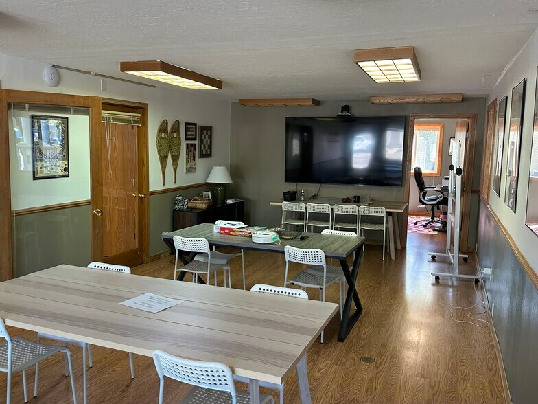 More Photos Of 325-327 E. Broadway, Missoula Office For Lease