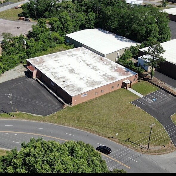 More Photos Of 2401 Schirra Pl, High Point Manufacturing For Lease