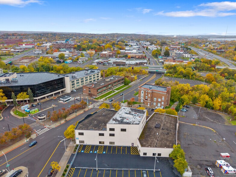 More Photos Of 344 W Genesee St, Syracuse Loft Creative Space For Lease