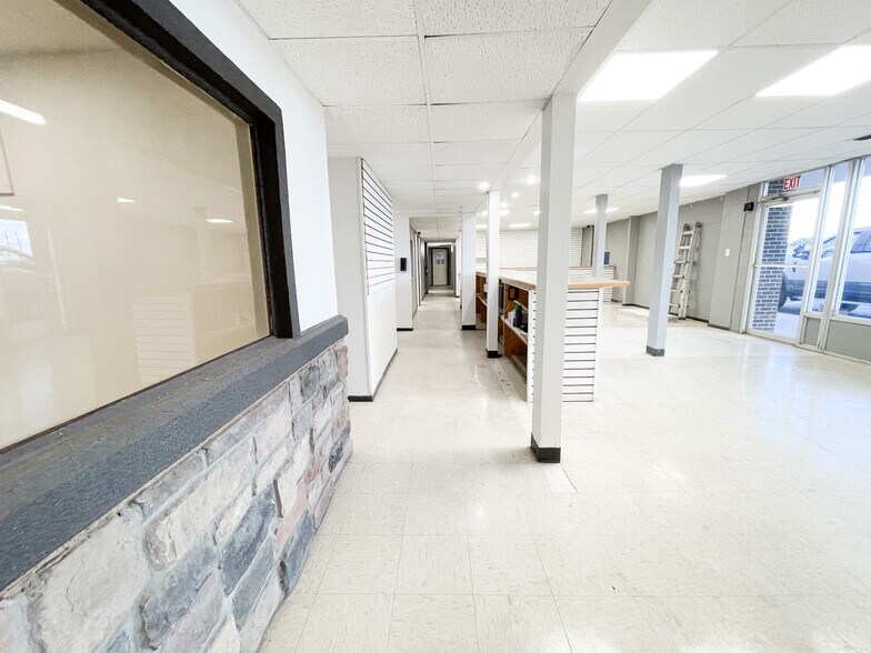 More Photos Of 1201 E 50th St, Lubbock Warehouse For Lease