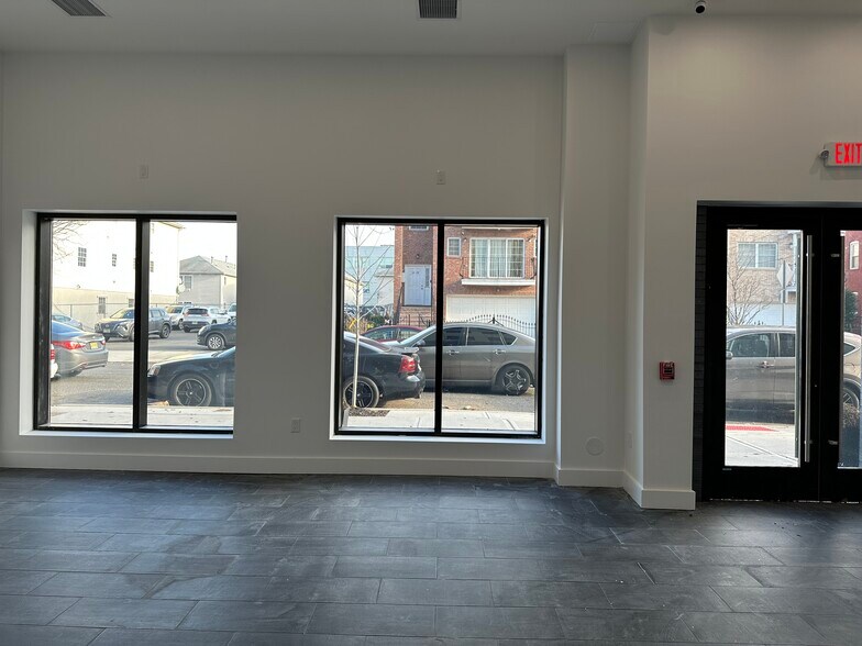 More Photos Of 34-40 Hudson St, Newark Apartments For Lease