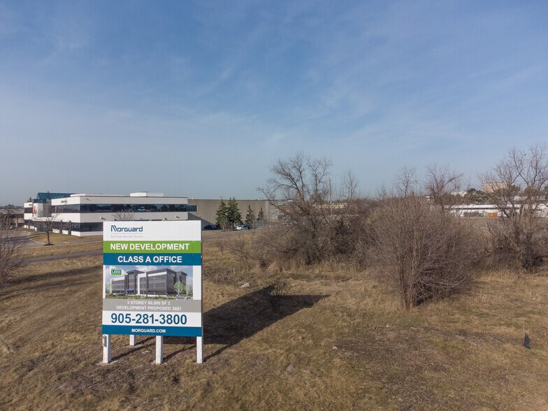 More Photos Of 2251 N Sheridan Way, Mississauga Office For Lease