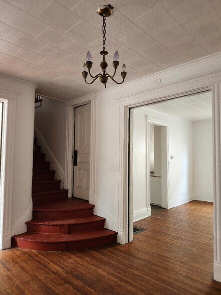 More Photos Of 65 Mason St, Rochester Apartments For Sale