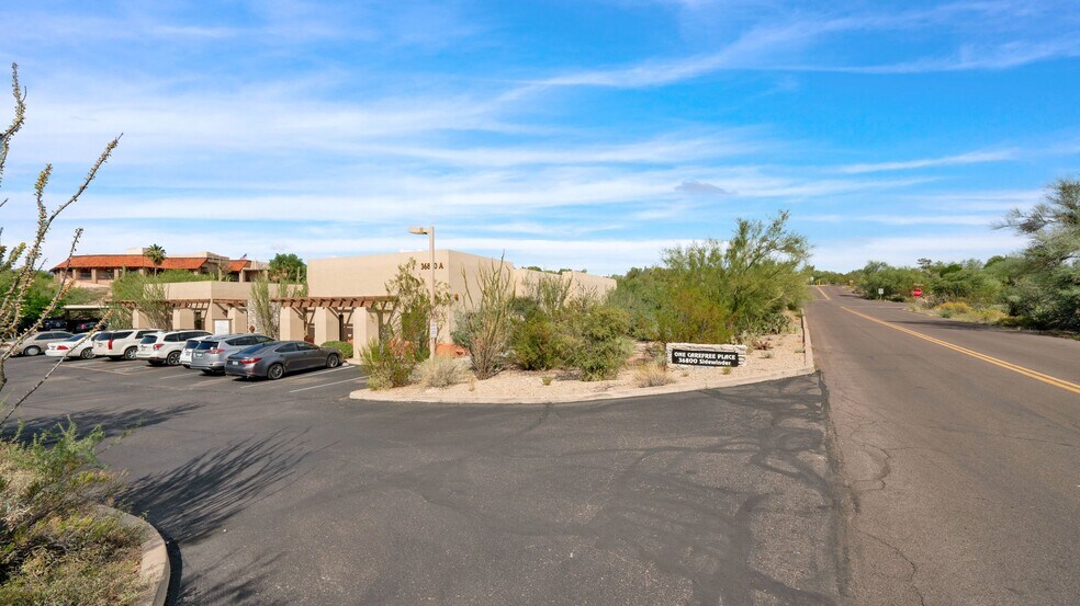 More Photos Of 36800 N Sidewinder, Carefree Medical For Lease