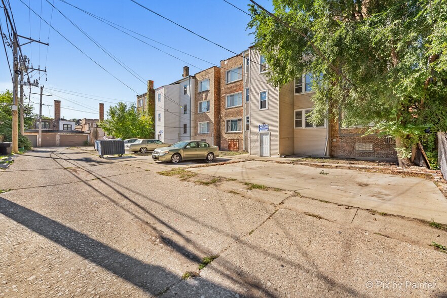 More Photos Of 7833 S Kingston Ave, Chicago Apartments For Sale