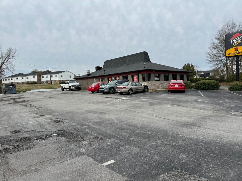 More Photos Of 1301 Gum Branch Rd, Jacksonville Restaurant For Sale