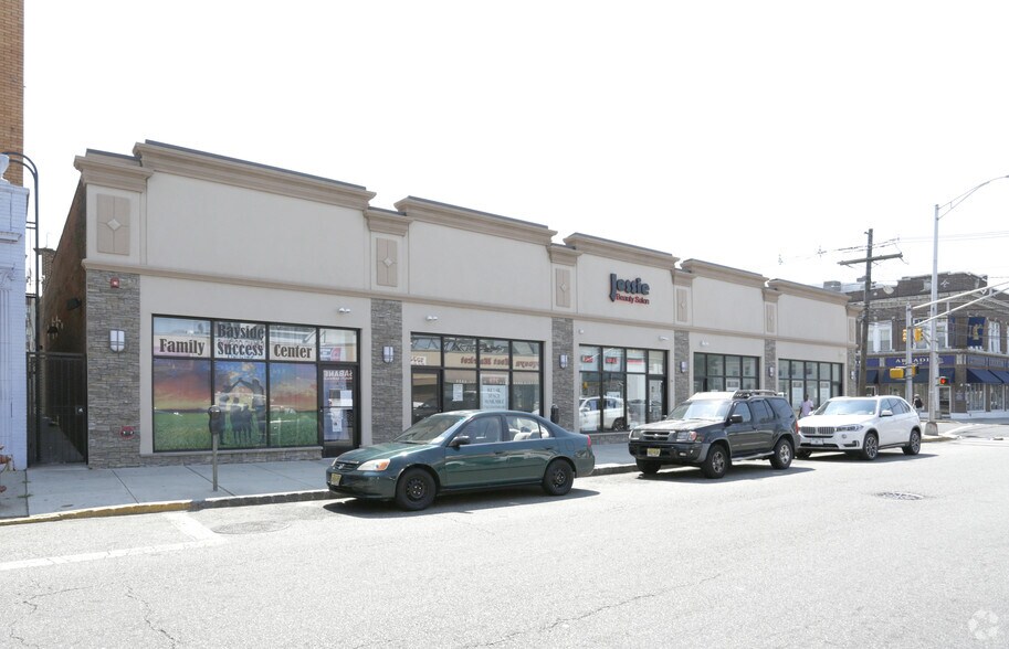 More Photos Of 252 Madison Ave, Perth Amboy Storefront For Lease