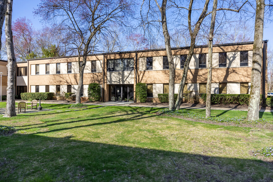 Primary Photo Of 12 Roszel Rd, Princeton Medical For Sale