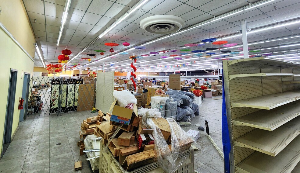 More Photos Of 1860-1920 W Broadway Rd, Mesa Unknown For Lease