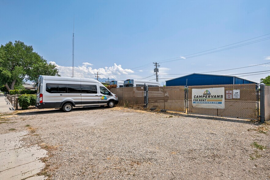 More Photos Of 971 Margaret Ave, Salt Lake City Service For Sale